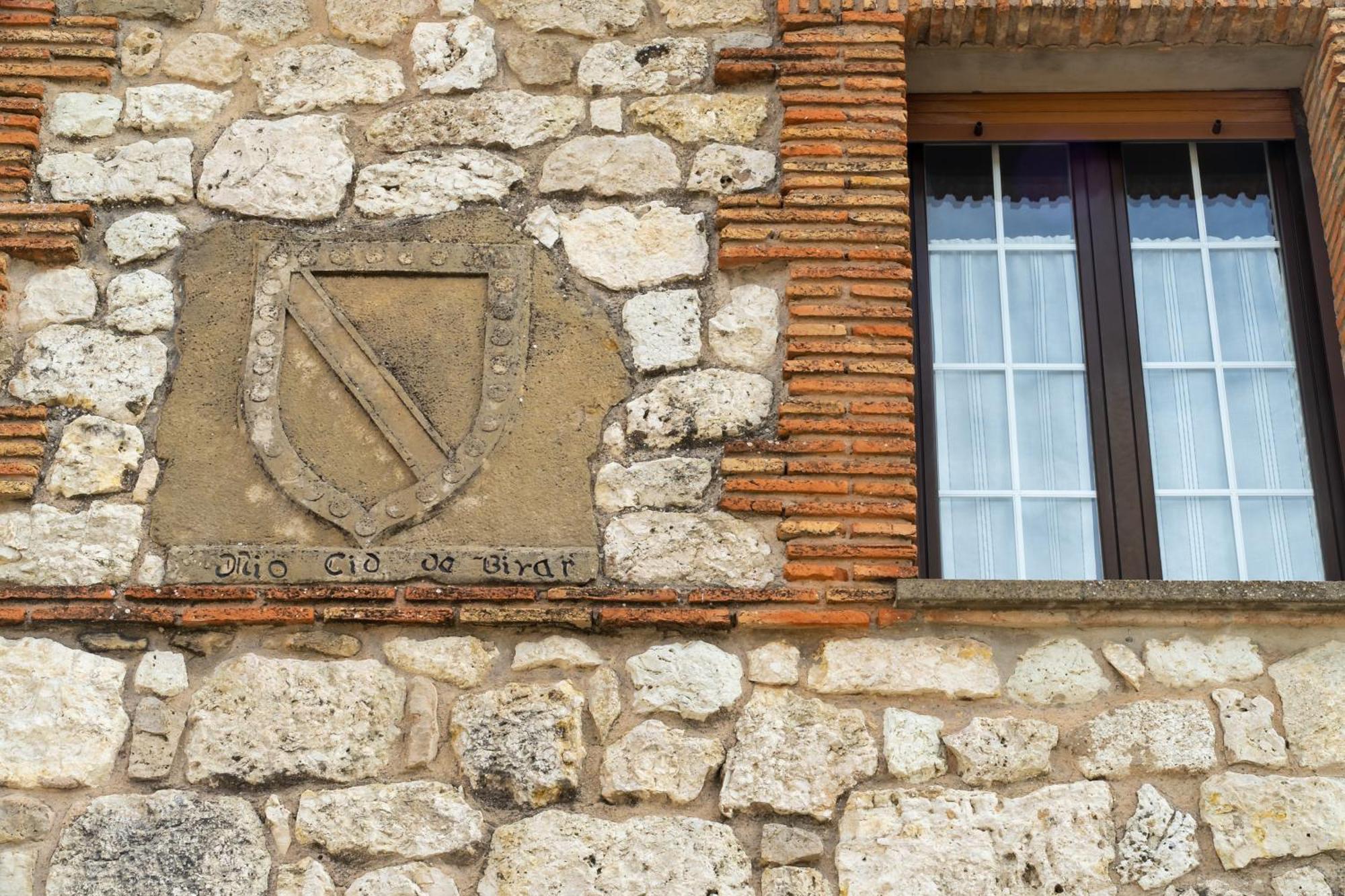 Dona Elvira Y Dona Sol Villa Vivar del Cid Luaran gambar